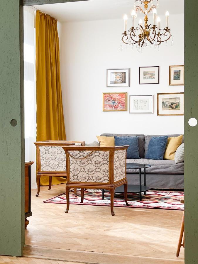 Turnkey I Vintage Terrace Apartment ปราก ภายนอก รูปภาพ