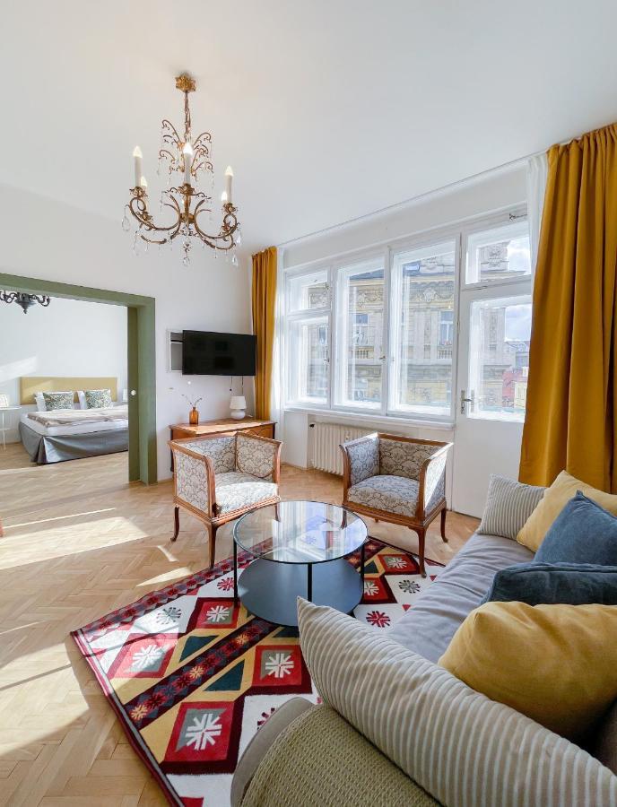 Turnkey I Vintage Terrace Apartment ปราก ภายนอก รูปภาพ