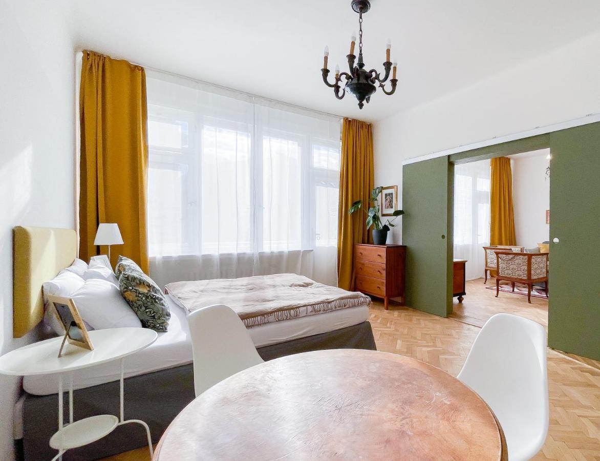 Turnkey I Vintage Terrace Apartment ปราก ภายนอก รูปภาพ