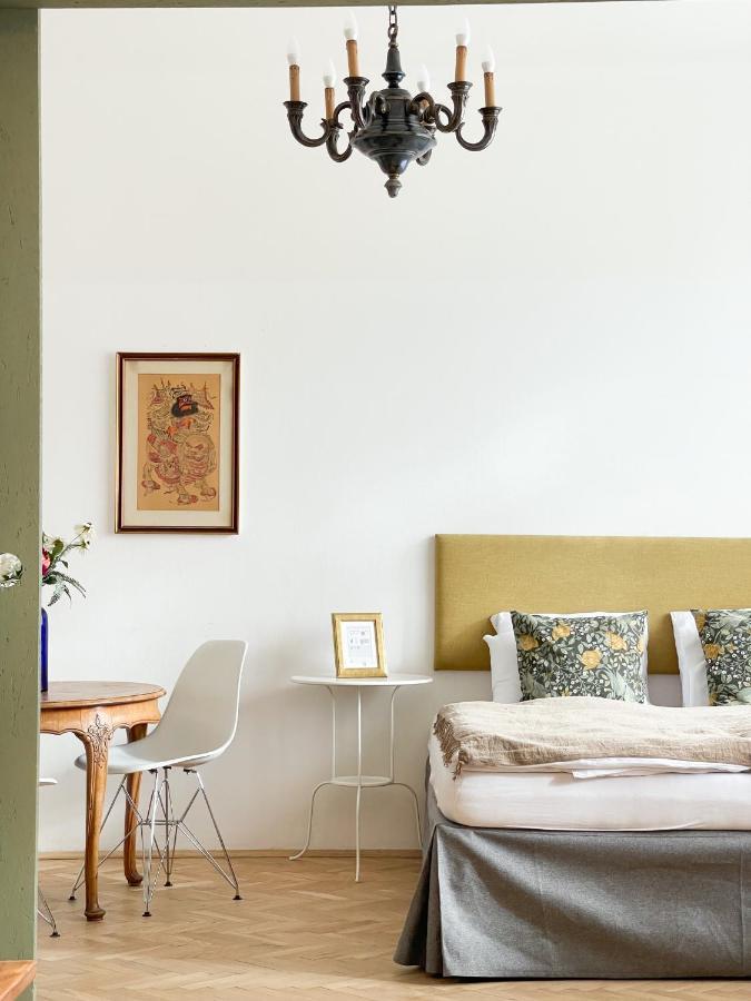 Turnkey I Vintage Terrace Apartment ปราก ภายนอก รูปภาพ